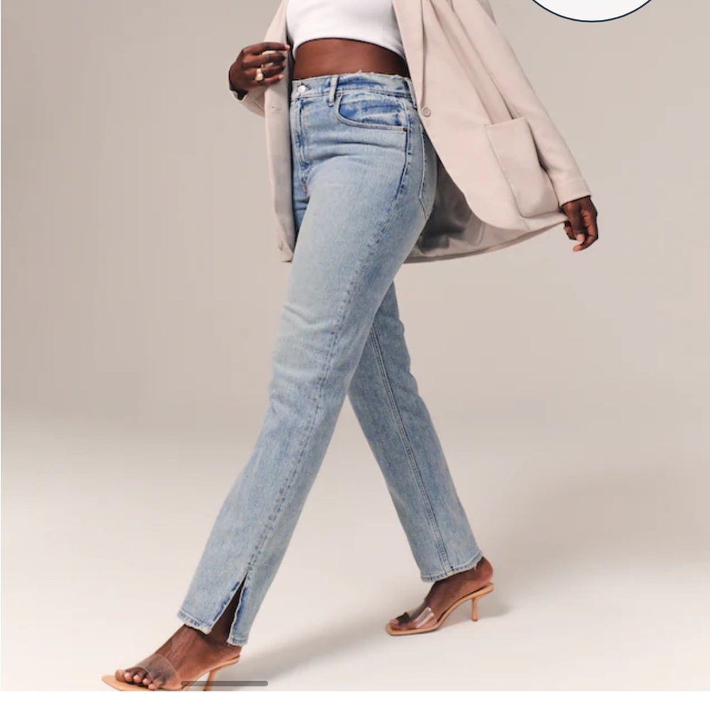 NWT Abercrombie 90’s Straight - Ultra High Rise - Curve Love